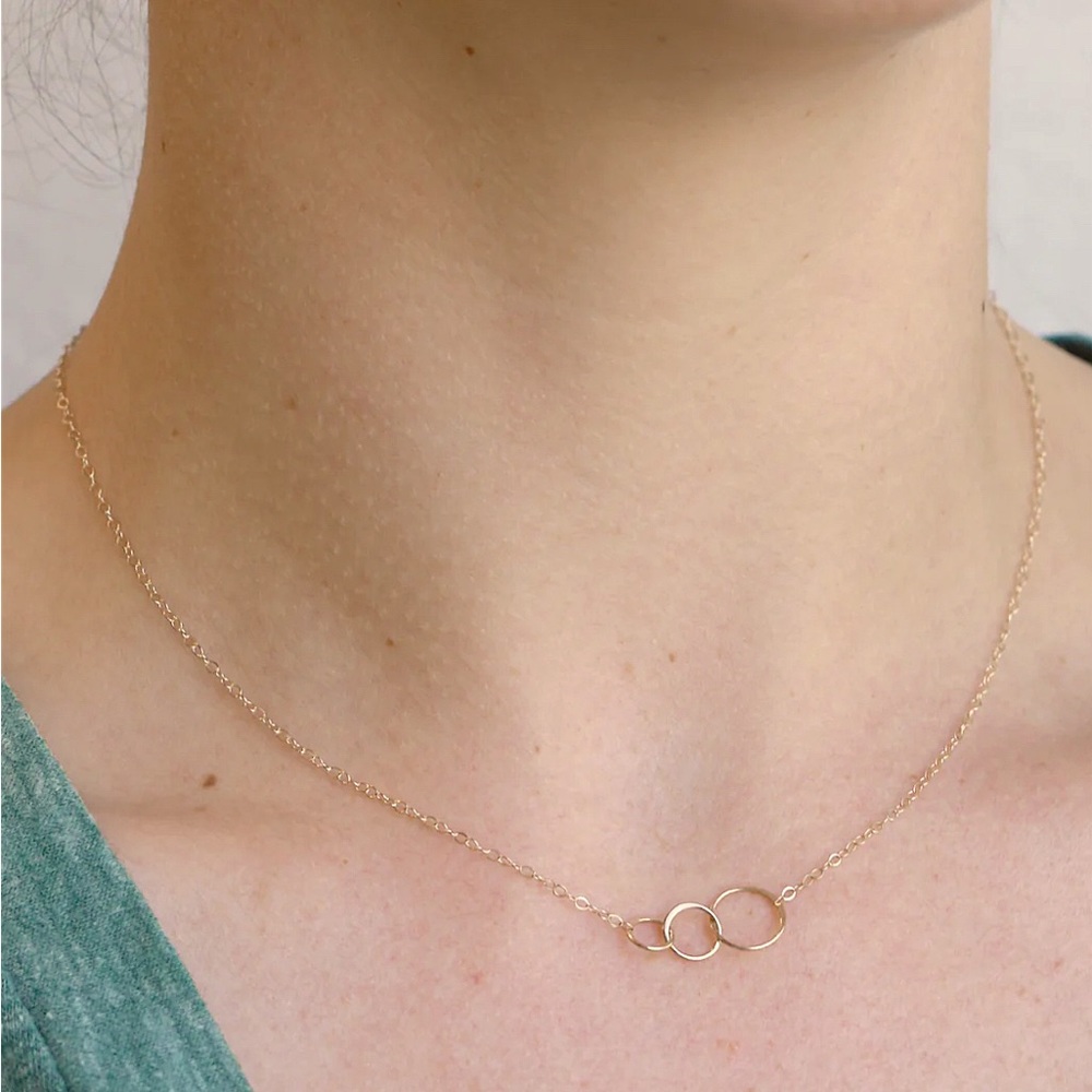 ✨Bestseller✨14K Gold Fill Circle Necklace
